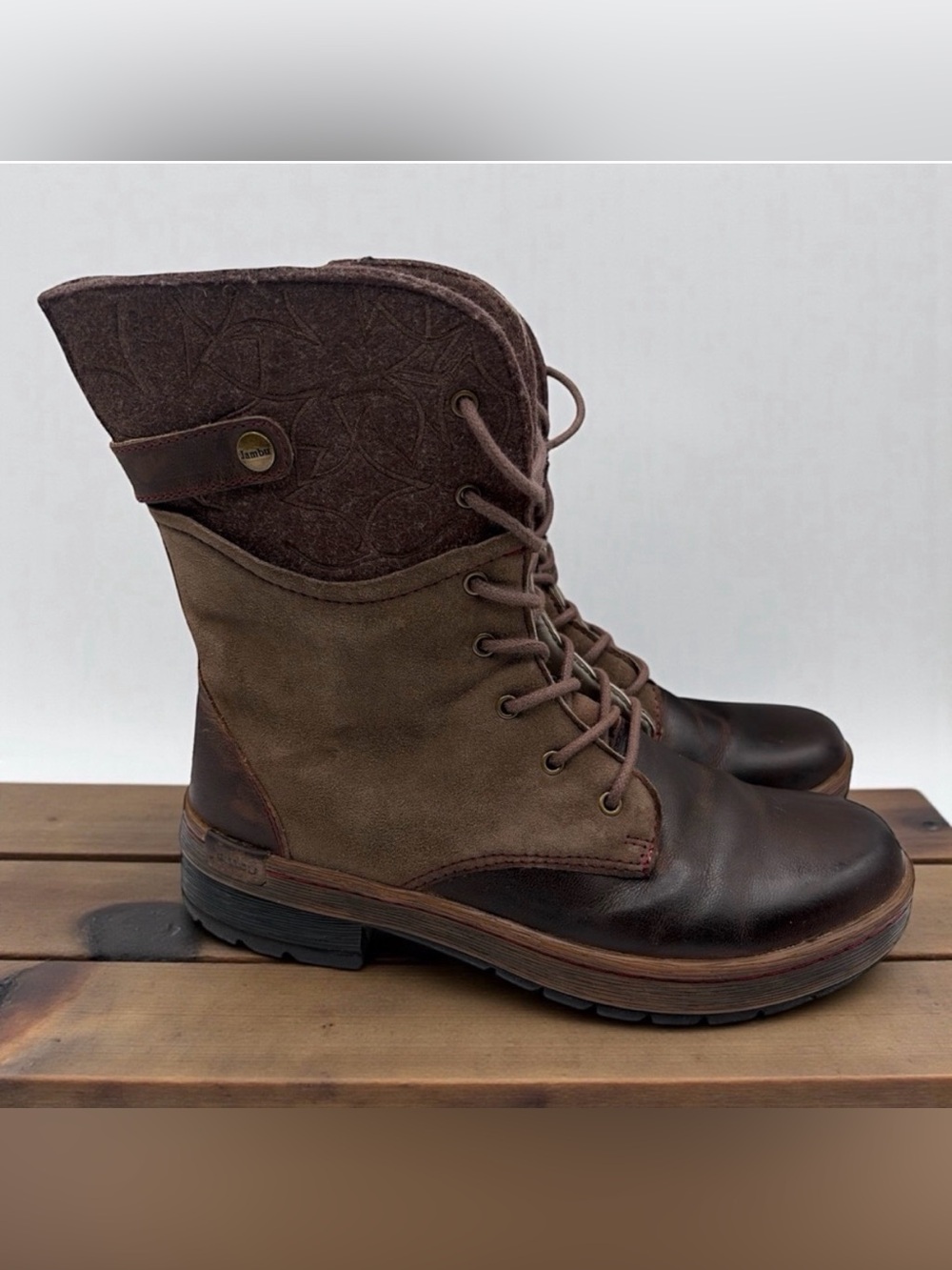 JAMBU HEMLOCK BROWN LACE-UP COMBAT BOOTIES SIZE 7
